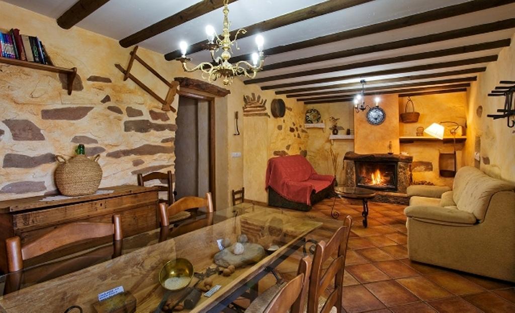 Reul Alto Cortijos Rurales Guest House Laroya Bagian luar foto