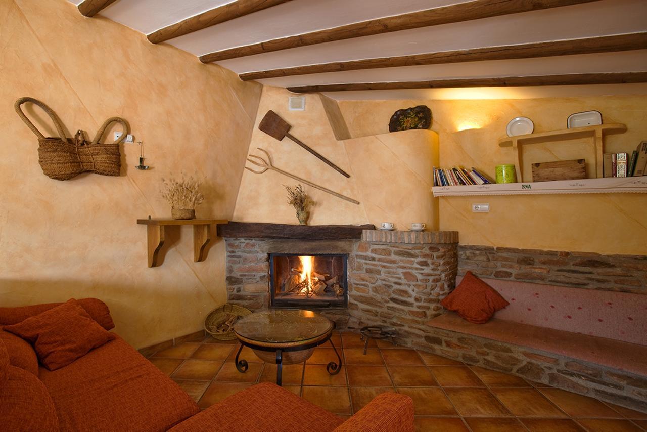 Reul Alto Cortijos Rurales Guest House Laroya Bagian luar foto
