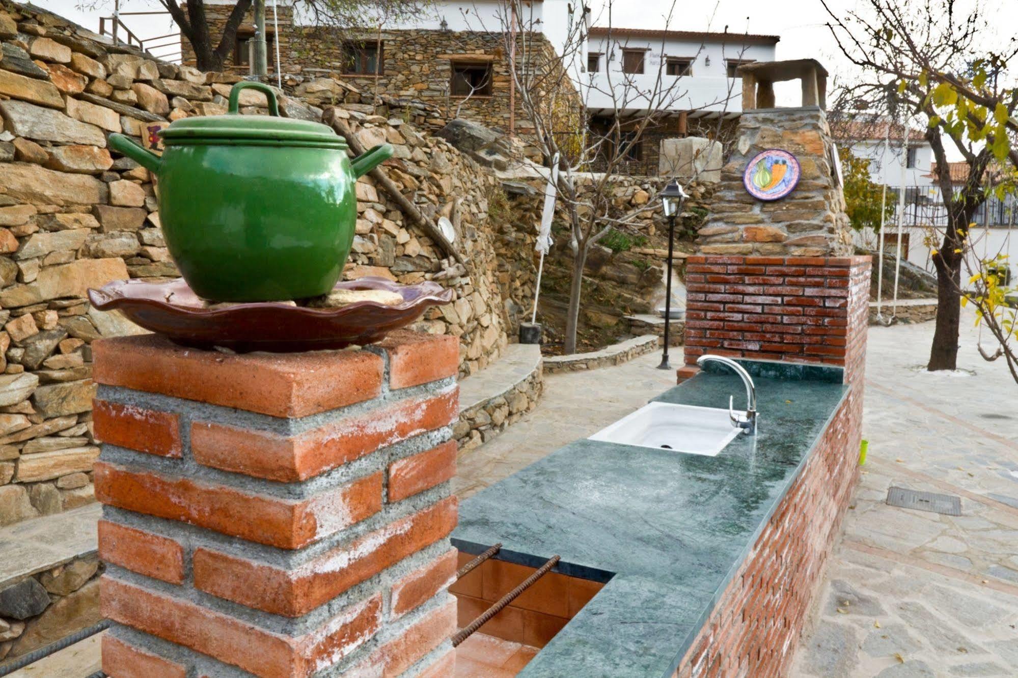 Reul Alto Cortijos Rurales Guest House Laroya Bagian luar foto