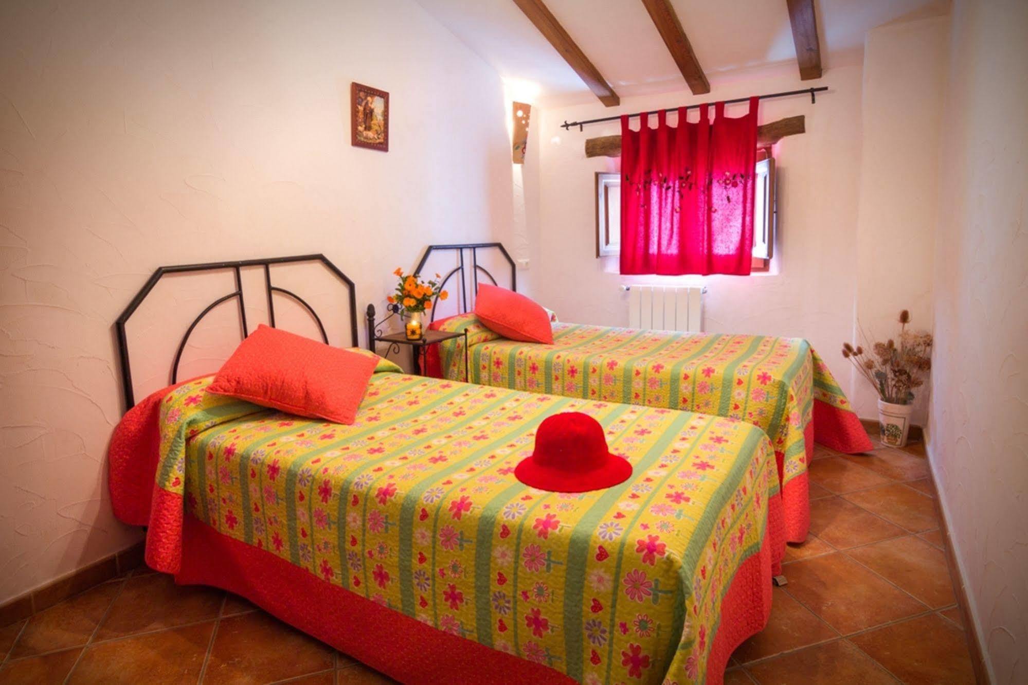 Reul Alto Cortijos Rurales Guest House Laroya Bagian luar foto