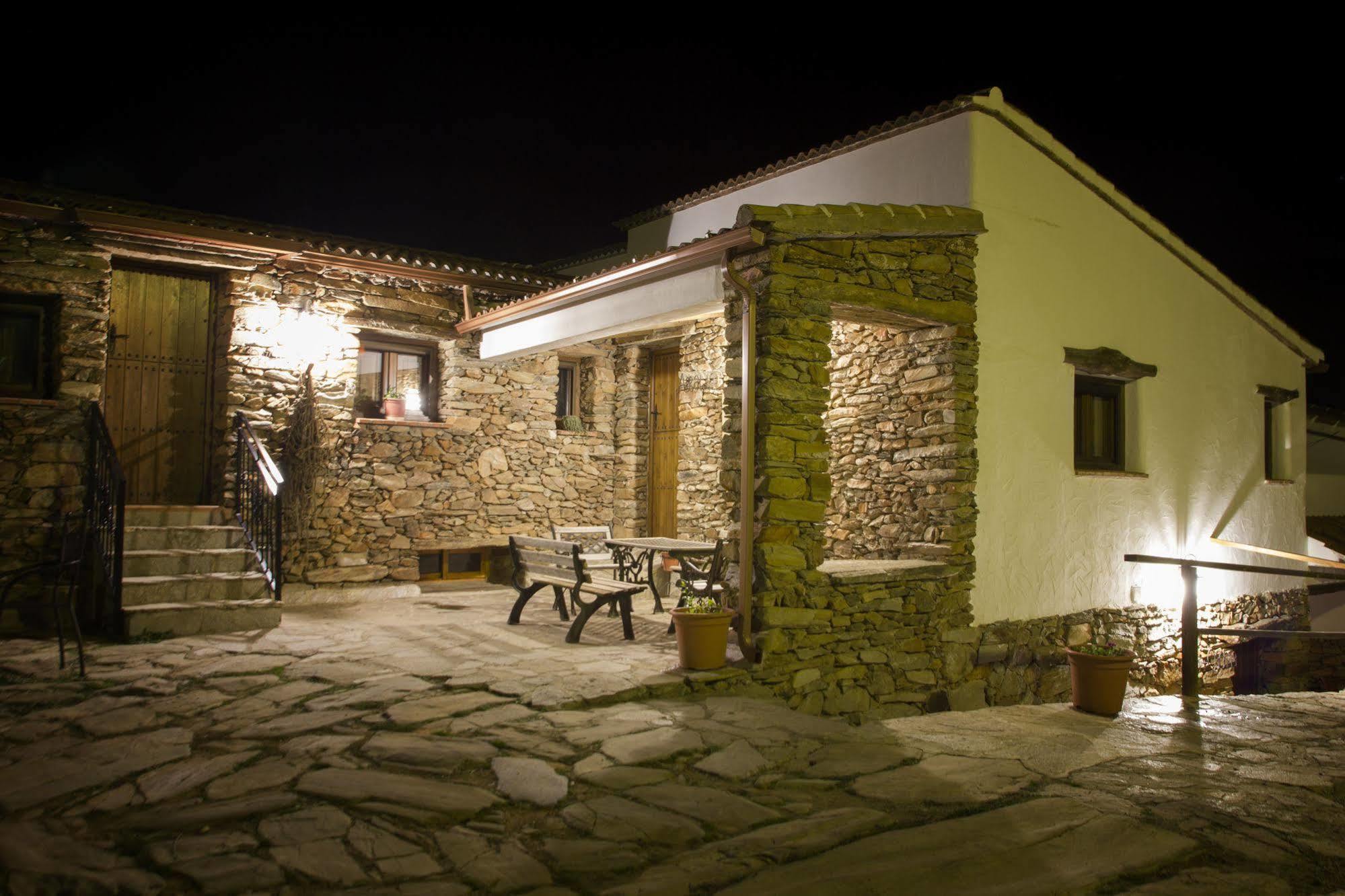 Reul Alto Cortijos Rurales Guest House Laroya Bagian luar foto