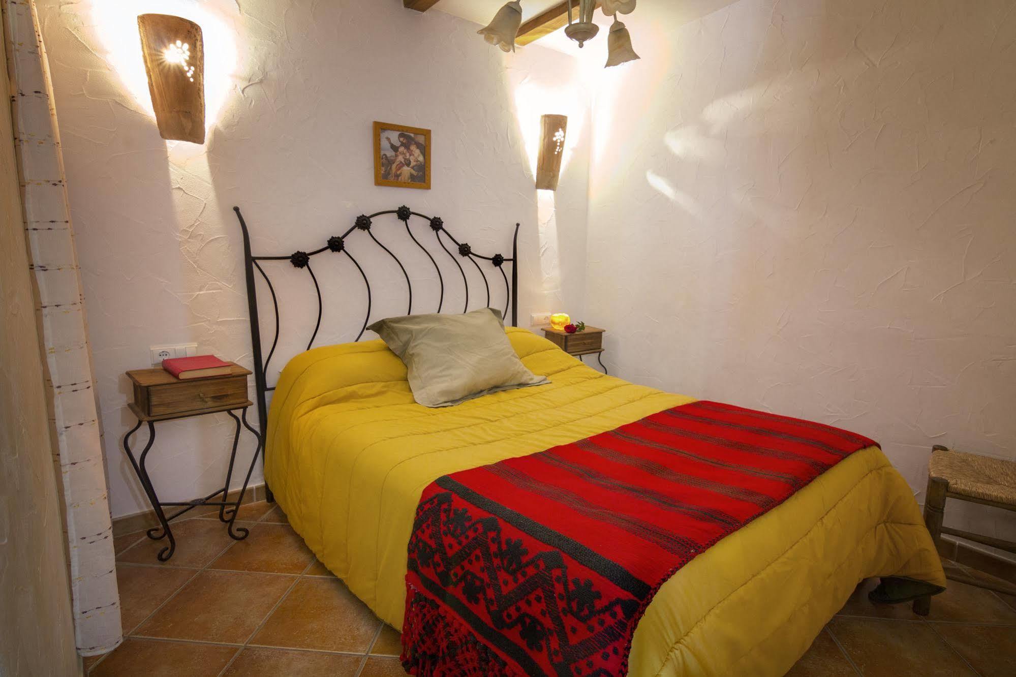 Reul Alto Cortijos Rurales Guest House Laroya Bagian luar foto